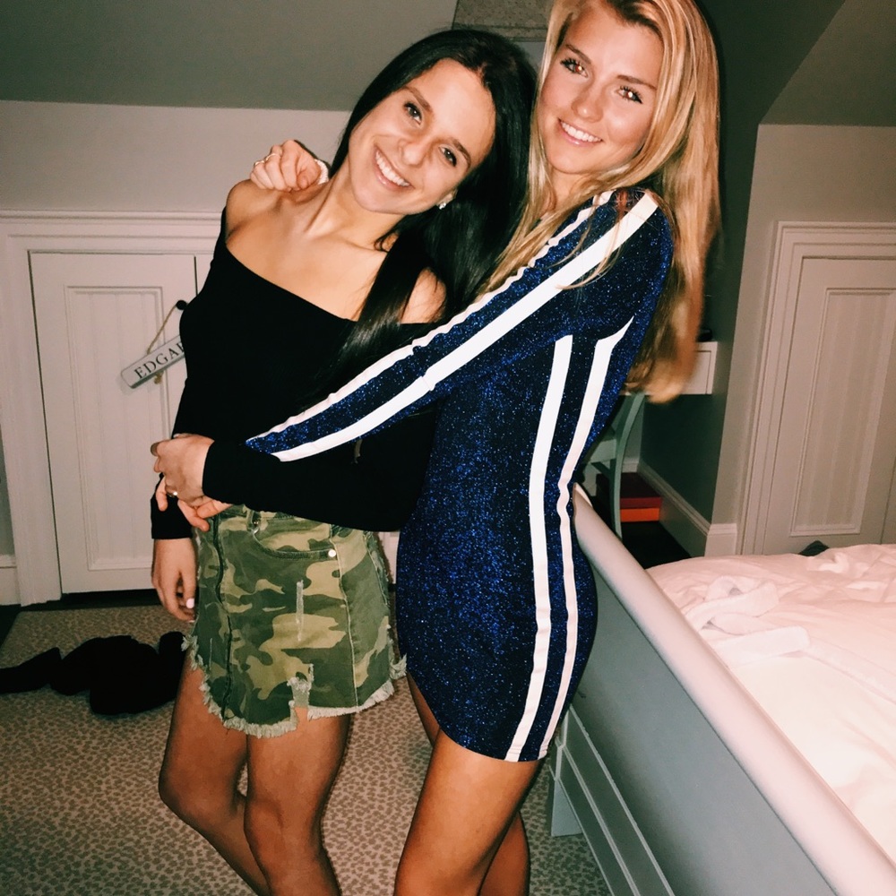 Meet your Posher, Abigail